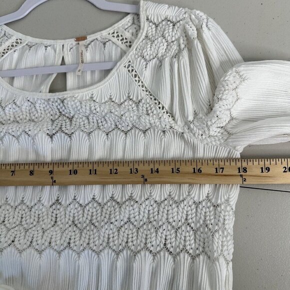 Free People Lace open Knit White Top Tie front Size M Fire Island - Picture 7 of 12